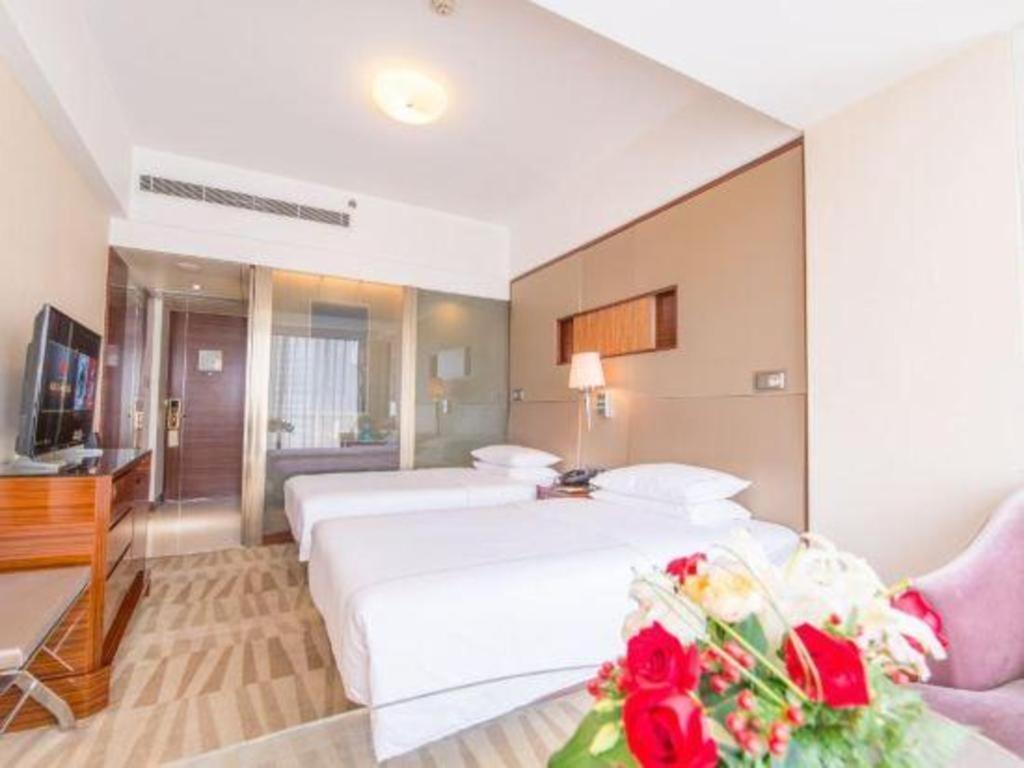 Jinan Silver Plaza Quancheng Hotel Esterno foto