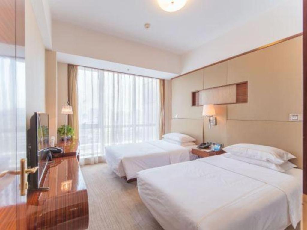 Jinan Silver Plaza Quancheng Hotel Esterno foto
