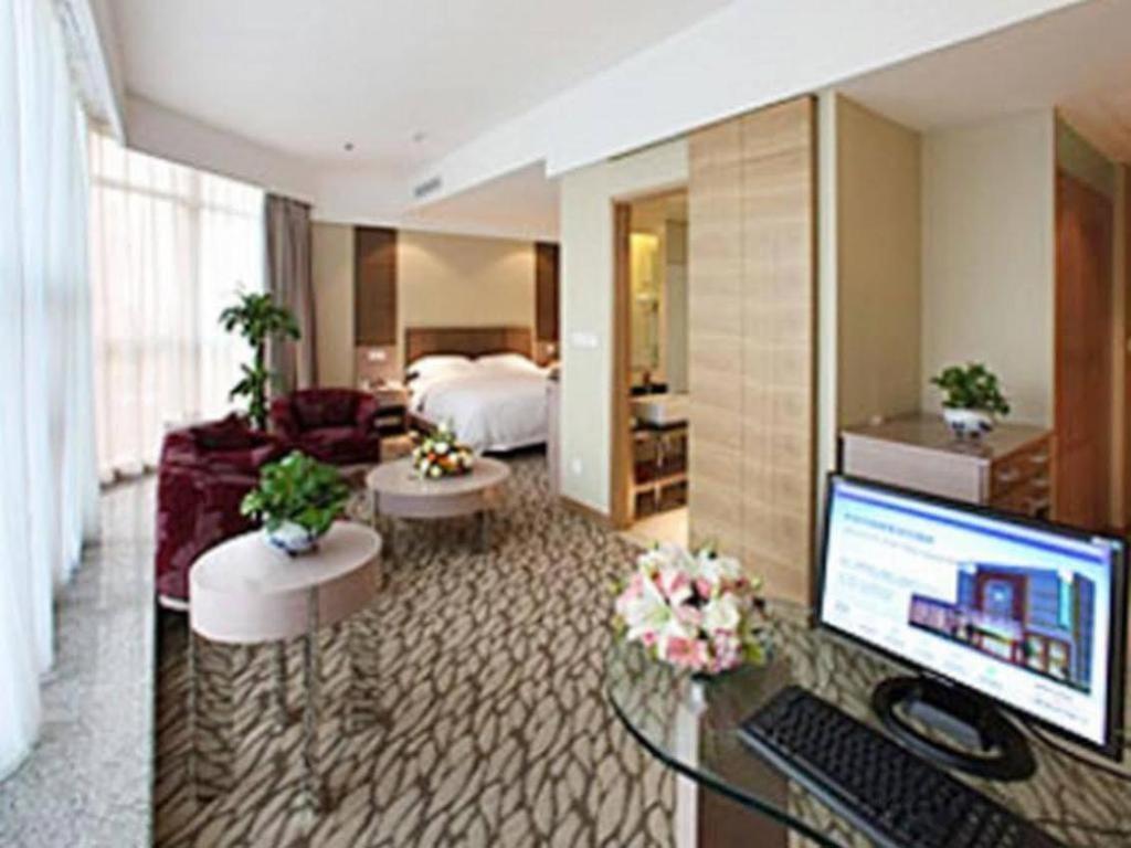 Jinan Silver Plaza Quancheng Hotel Esterno foto